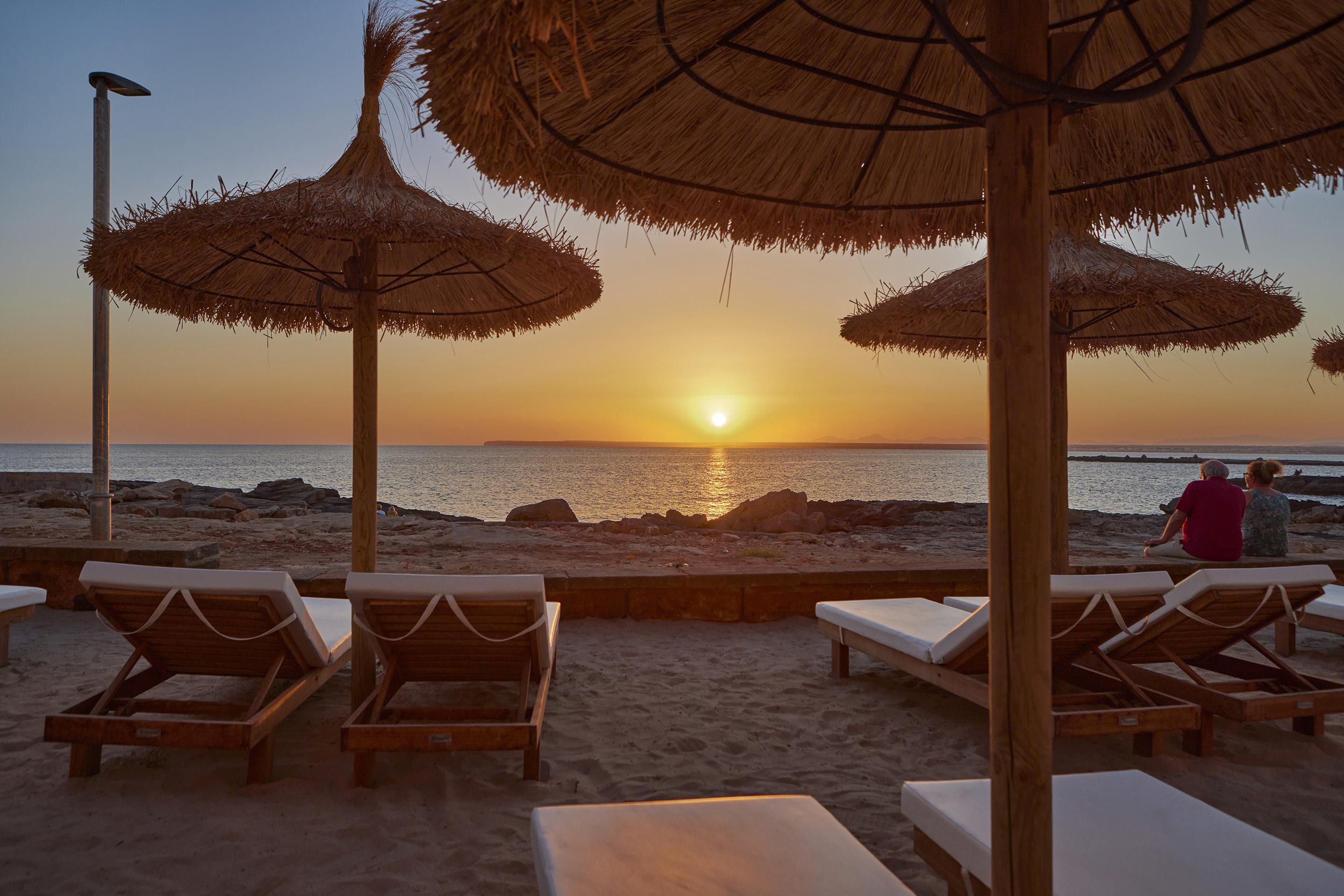 Universal Hotel Cabo Blanco - Adults Only Colonia de Sant Jordi Dış mekan fotoğraf