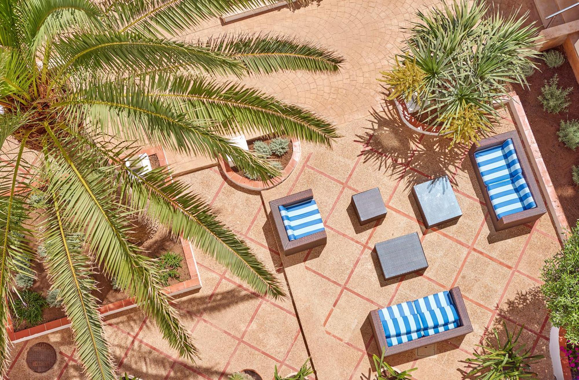 Universal Hotel Cabo Blanco - Adults Only Colonia de Sant Jordi Dış mekan fotoğraf